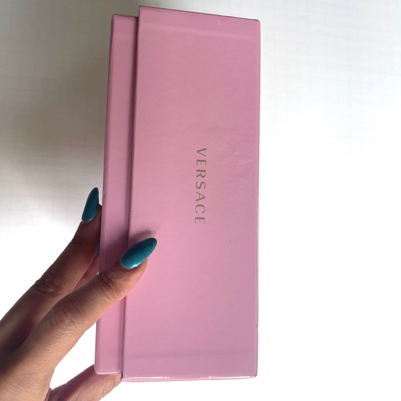 Versace Bright Crystal Box - Picture 3 of 6